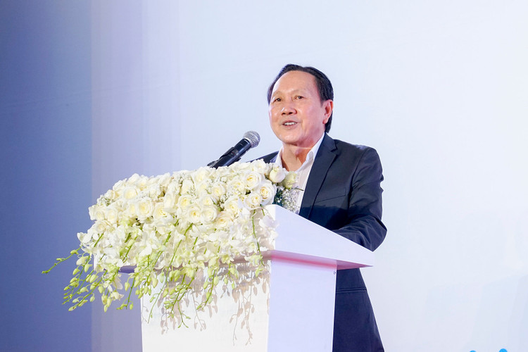 Tỷ phú Trần Bá Dương chia tay vua cá tra Hùng Vương - 1