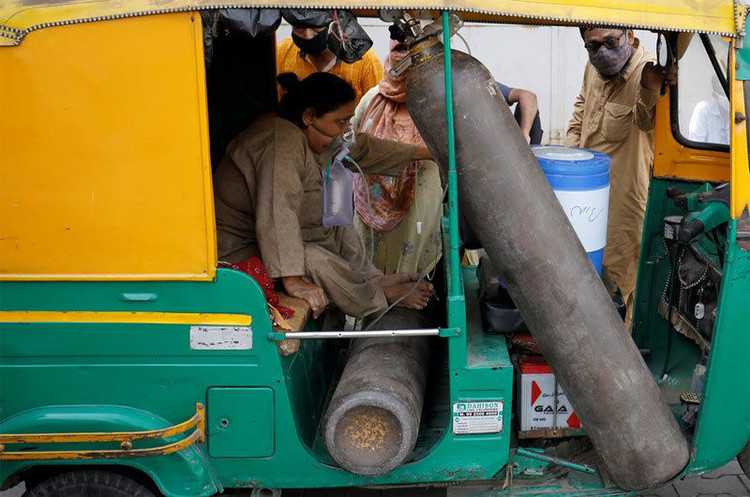 Giới khoa học Ấn Độ cảnh báo về sóng thần Covid-19, không ai lắng nghe