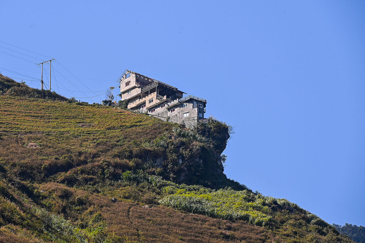 Nhà hàng ở Mã Pì Lèng sau nửa năm 'cải tạo' ảnh 9