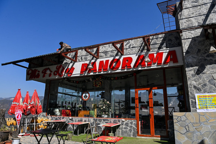 Nhà hàng ở Mã Pì Lèng sau nửa năm 'cải tạo' ảnh 4