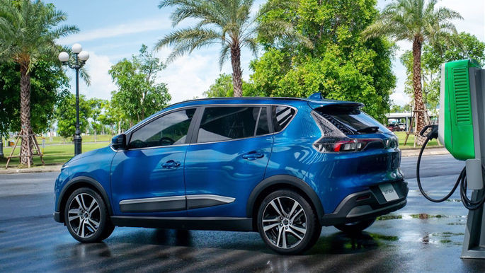 Khoảng trống trong tiêu chuẩn, quy chuẩn quốc gia cho xe điện ở Việt Nam