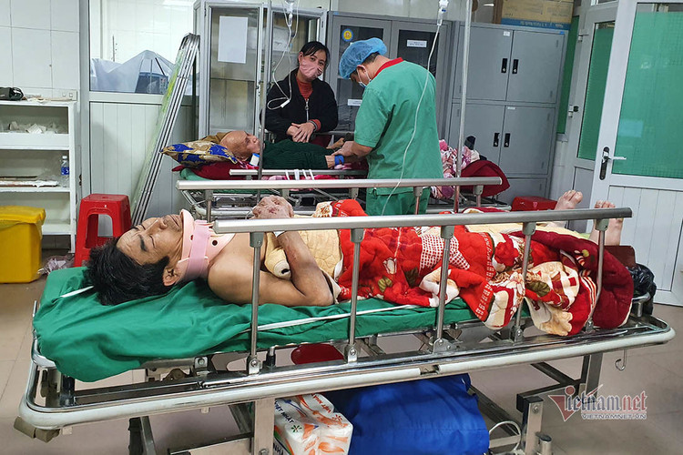 Sự cố rơi thang máy ở Nghệ An làm 3 người chết, nhà thầu lên tiếng