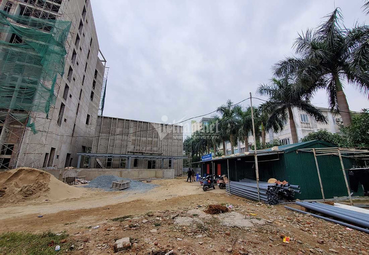 Sự cố rơi thang máy ở Nghệ An làm 3 người chết, nhà thầu lên tiếng