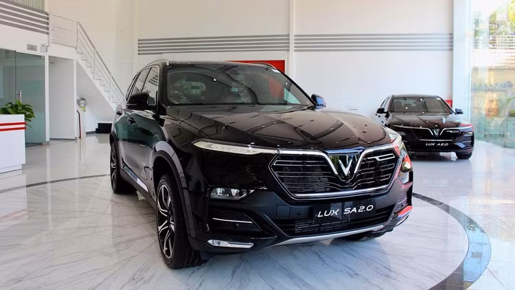 10 ô tô giảm giá mạnh nhất hiện nay