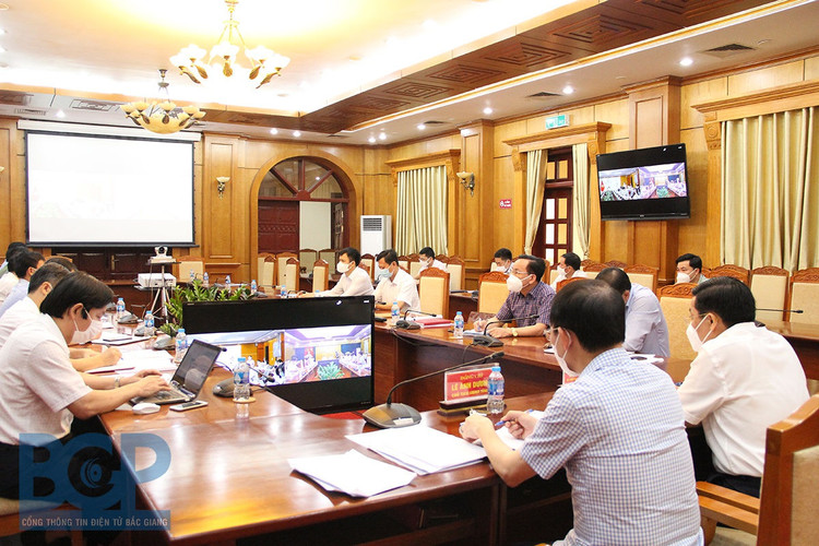 Bac Giang tieu thu vai thieu vung dich anh 4