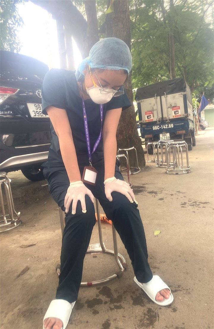 sinh vien chong dich anh 5