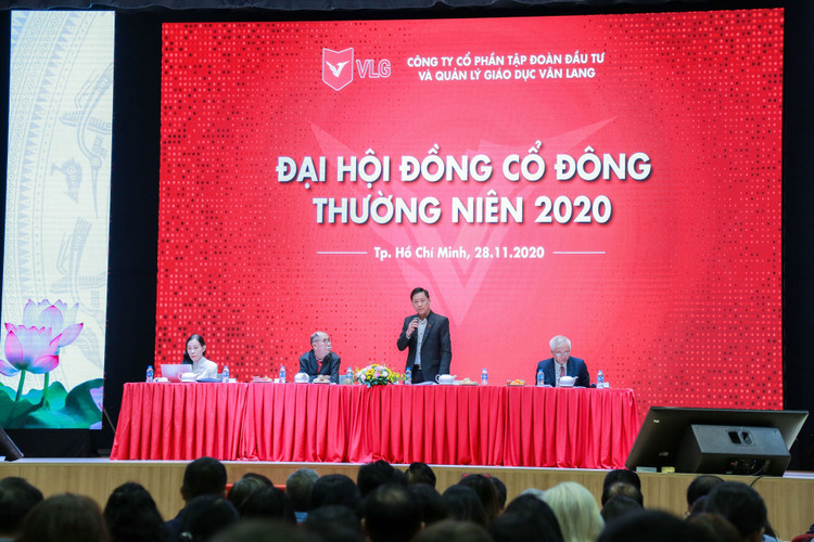 Doi tac nhan chuyen giao PVF tu Vingroup la ai? anh 1