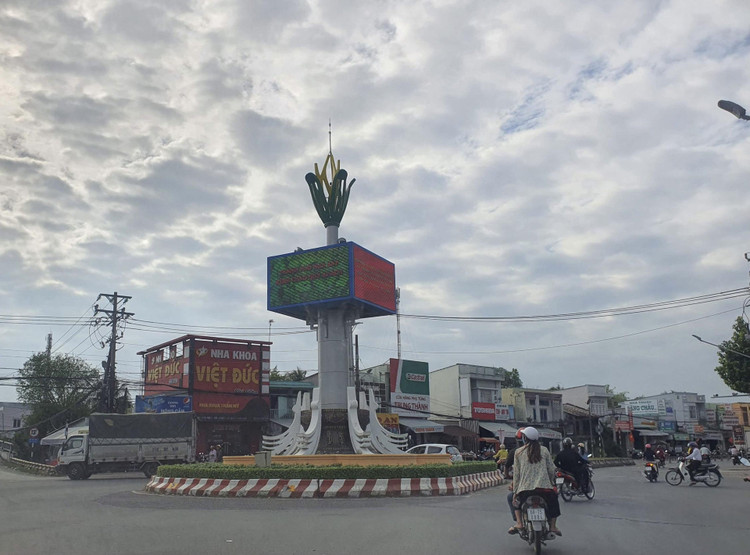 Nhiều địa phương ở miền Tây nới lỏng giãn cách - 4