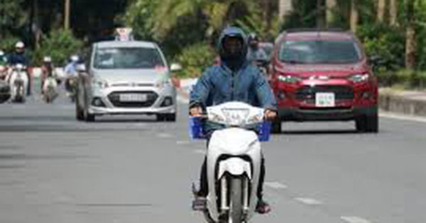 Đợt nắng nóng gay gắt đang diễn ra ở miền Bắc kéo dài bao lâu? - Ảnh 1.