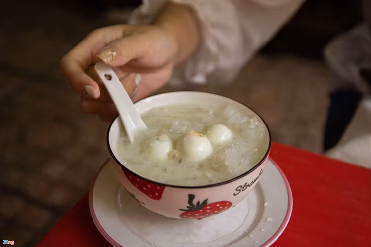 Gioi tre TP.HCM nho com suon, tra dau via he anh 3