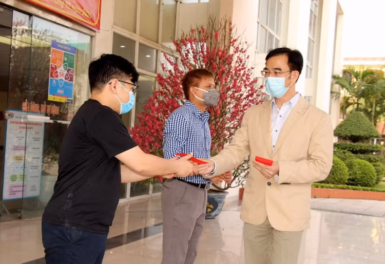 Them 27 benh nhan o Hai Duong khoi Covid-19 hinh anh