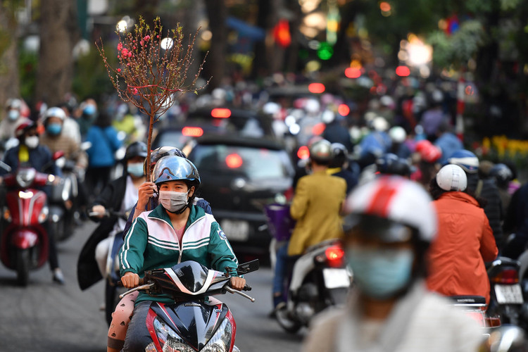un tac giao thong ngay Tet o Ha Noi anh 4