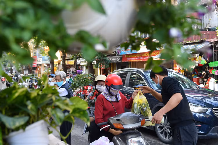 un tac giao thong ngay Tet o Ha Noi anh 3