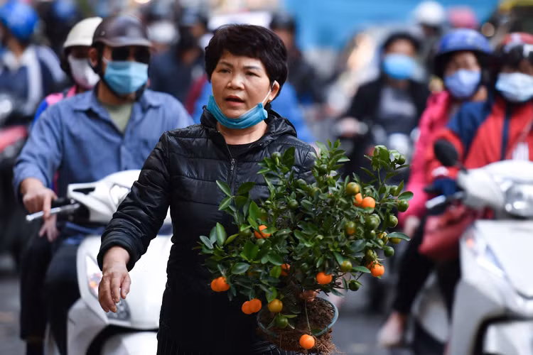 un tac giao thong ngay Tet o Ha Noi anh 2