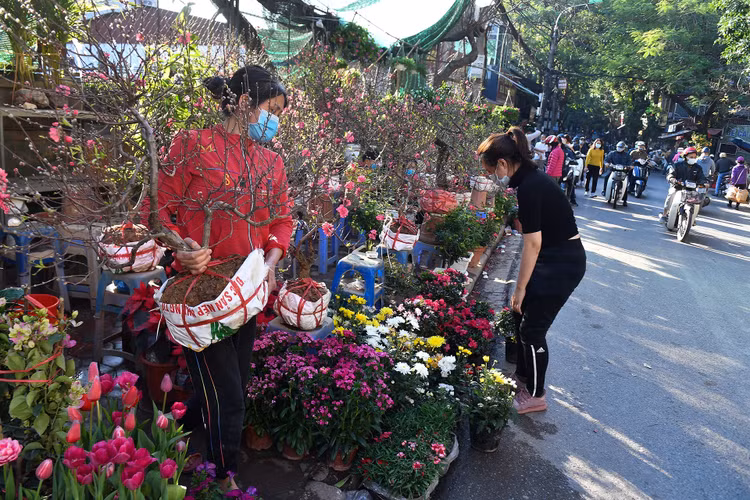 un tac giao thong ngay Tet o Ha Noi anh 1