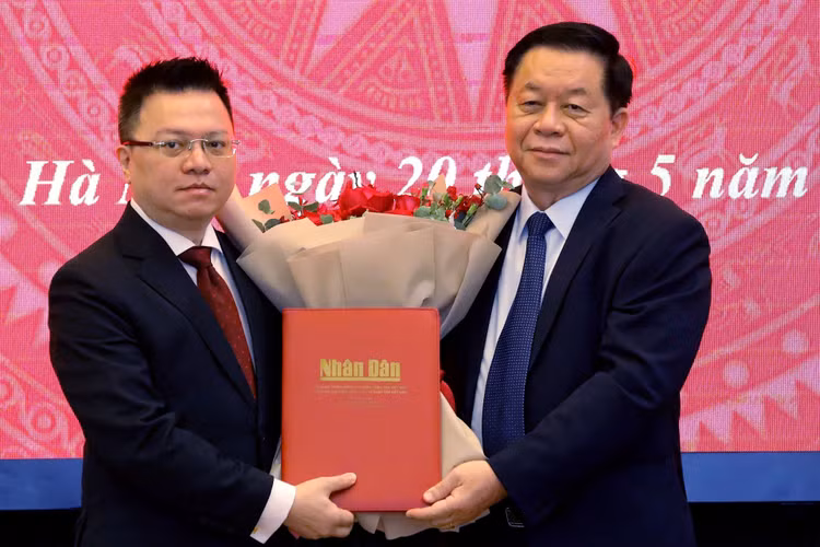 ong Le Quoc Minh lam Tong bien tap bao Nhan Dan anh 1