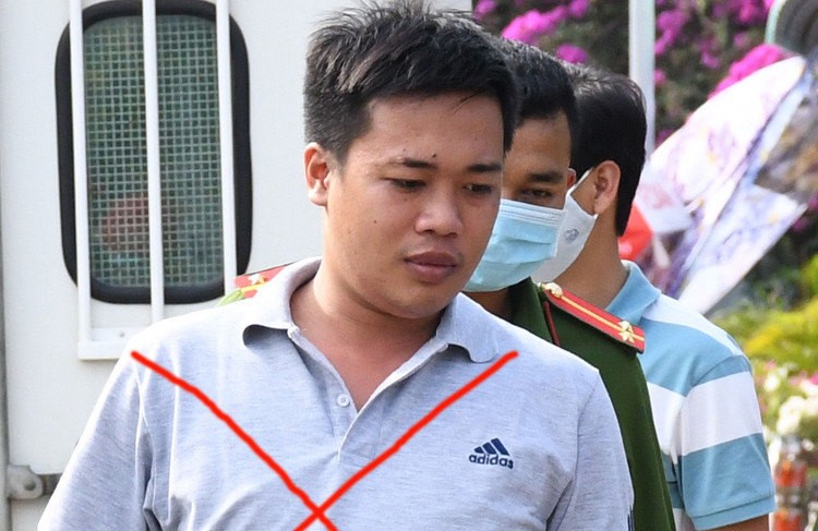 Dam o 6 nu sinh anh 1