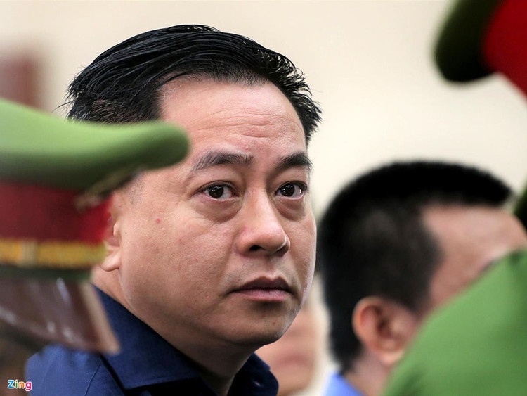 Vu Nhom bi khoi to toi Dua hoi lo anh 1