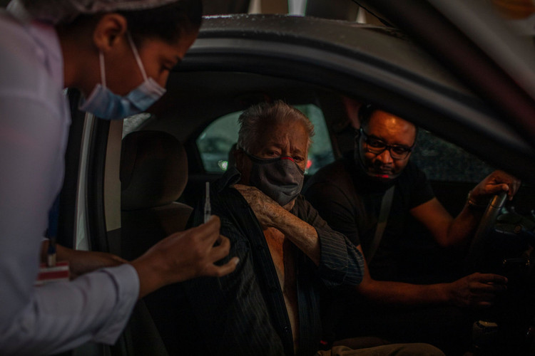 Khung hoang Covid-19 o Brazil anh 5