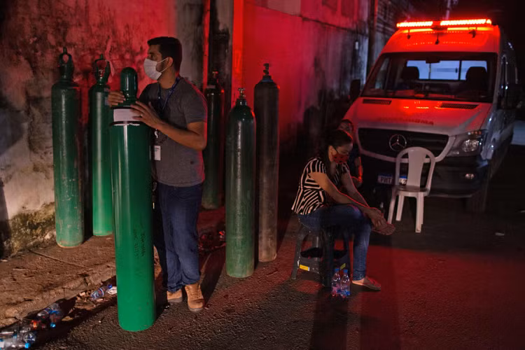 Khung hoang Covid-19 o Brazil anh 4