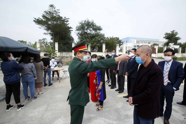 [Photo] Hưng Yên: Tăng cường kiểm soát người, phương tiện vào tỉnh ảnh 6