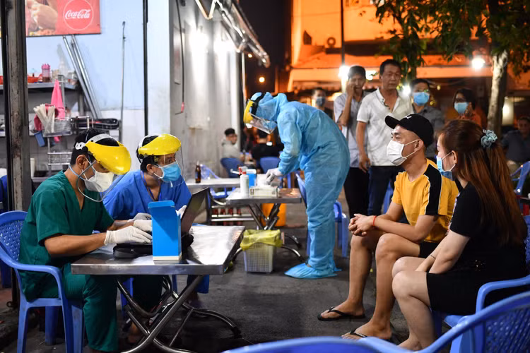 Covid-19 tai TP.HCM anh 23