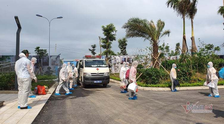 Nữ công nhân Bắc Giang bày tỏ biết ơn khi được ở khu cách ly '5 sao'