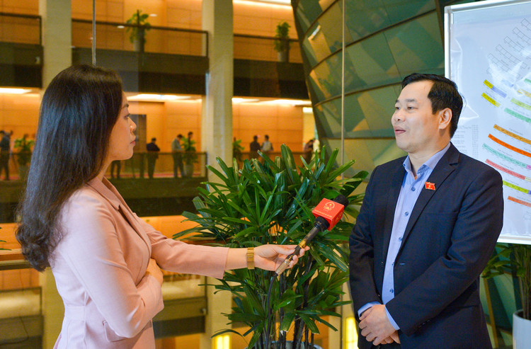 HÌNH ẢNH BÊN LỀ PHIÊN HỌP QUỐC HỘI NGÀY 26/3, KỲ HỌP THỨ 11 QUỐC HỘI KHOÁ XIV ảnh 14