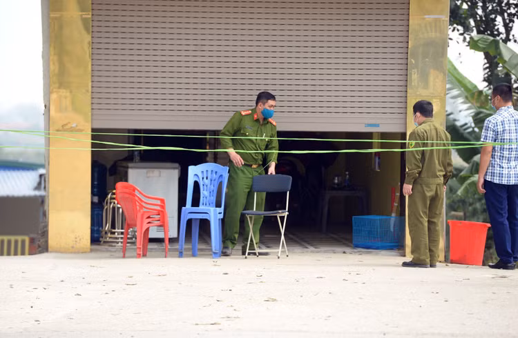 chan dung ke cuong sat o quan karaoke anh 2