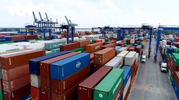 Áp lực ở cảng Cát Lái đã&nbsp;"hạ nhiệt", hàng tồn đã được xử lý ảnh 3