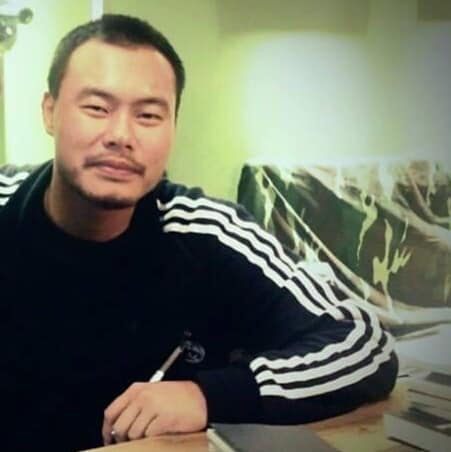 Nhà thơ Nguyễn Thế Hoàng Linh nói gì về bài thơ 'Bắt nạt' đang gây tranh cãi? - ảnh 3