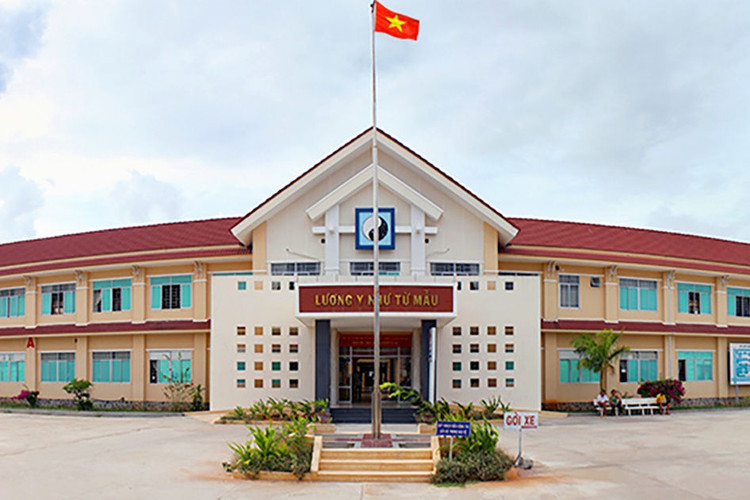 Nữ trưởng khoa bị cách chức vì không muốn đi chống dịch Covid-19 - 1