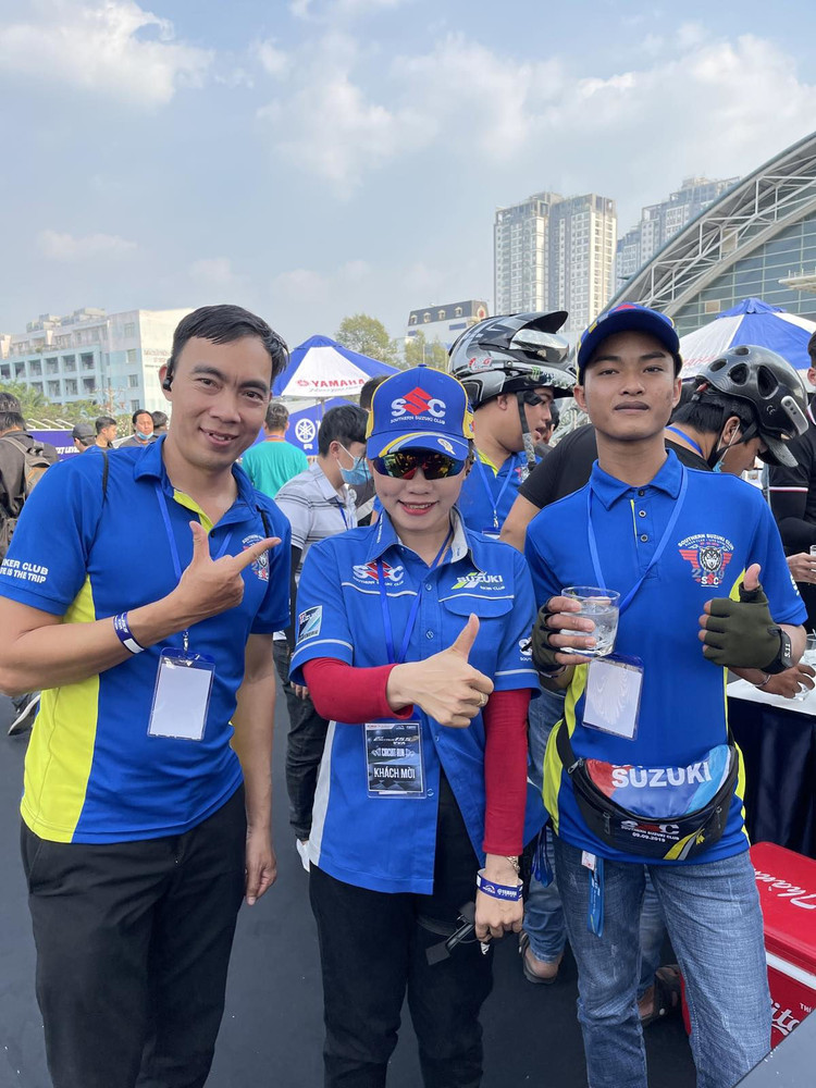 Hàng trăm tay lái Winner X, Satria, Sonic đổ xô tới lái thử Exciter 155 VVA - 9