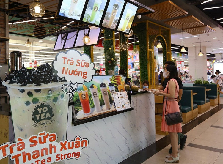 Hình ảnh các Trung tâm thương mại ở Hà Nội mở cửa đón khách trở lại ảnh 4