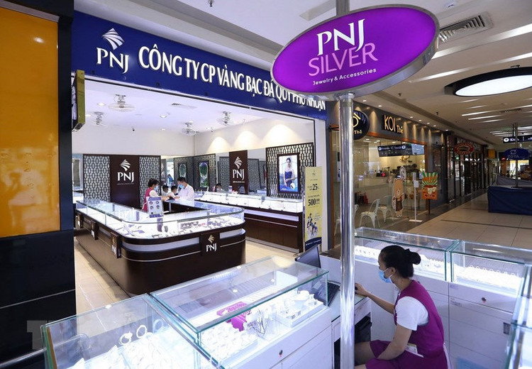 Hình ảnh các Trung tâm thương mại ở Hà Nội mở cửa đón khách trở lại ảnh 10