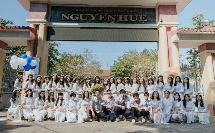 Thi sinh dat diem 10 van o Hue anh 3