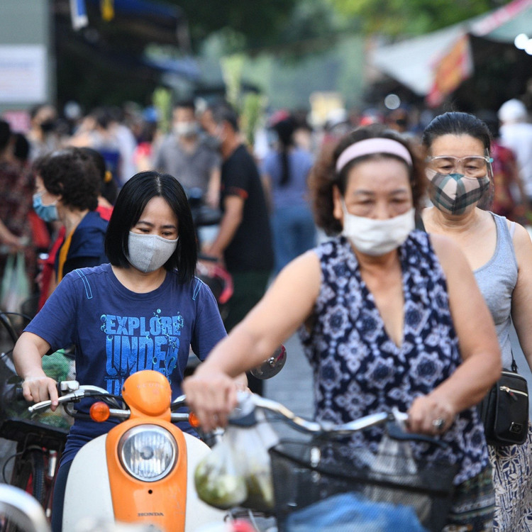 Dich Covid-19 Ha Noi, gian cach xa hoi Ha Noi anh 1