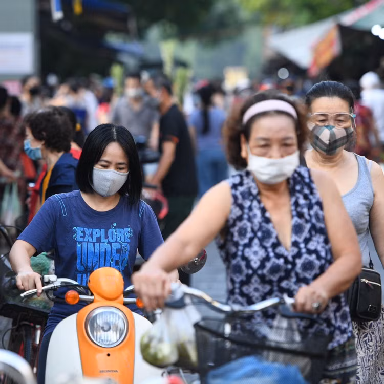 Dich Covid-19 Ha Noi, gian cach xa hoi Ha Noi anh 1