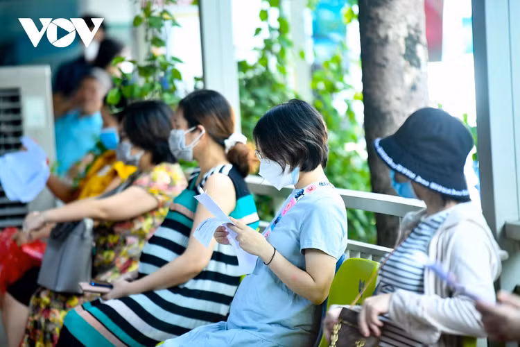 Hà Nội tiêm vaccine Covid-19 cho hơn 1.000 thai phụ ảnh 2