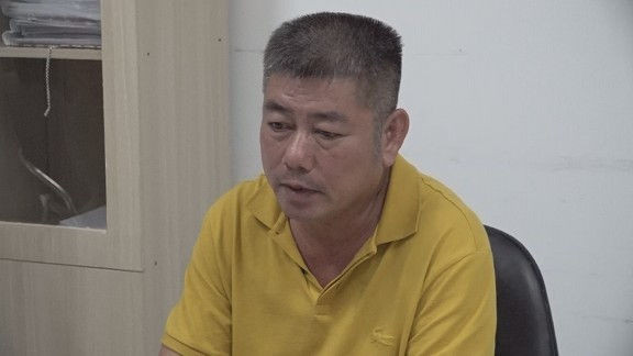 500 cảnh sát vây bắt đường dây làm xăng giả, thu giữ hơn 100 tỷ đồng tiền mặt - ảnh 1