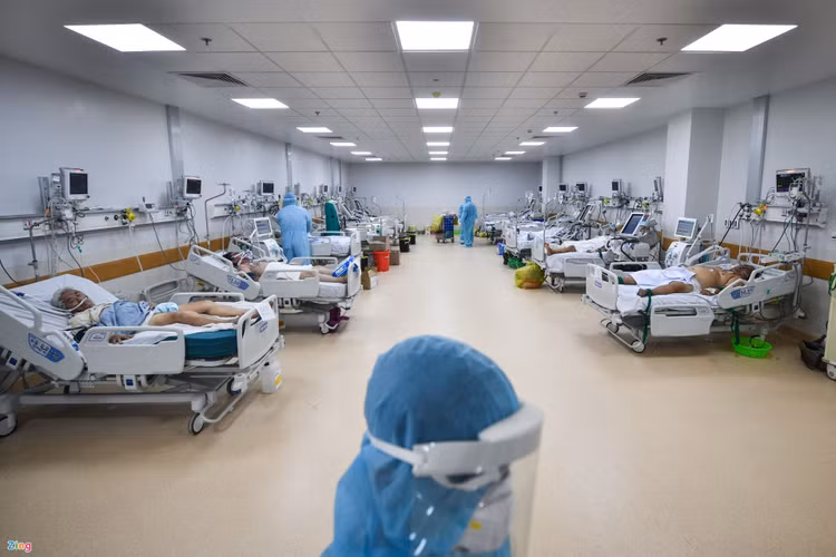 dich Covid-19 bung phat anh 1