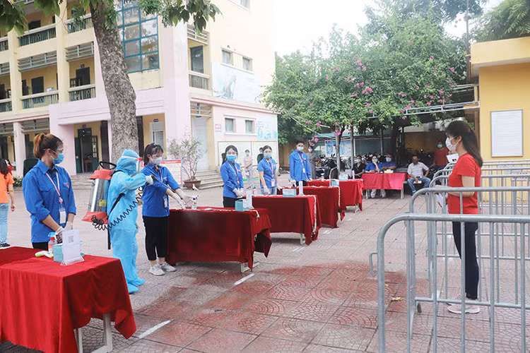 Sẵn sàng cho kỳ thi tuyển sinh lớp 10 THPT công lập năm học 2021 - 2022 ảnh 1