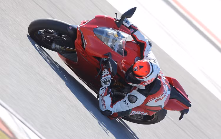 Những mẫu motor tiền tỷ tại Việt Nam, giá ngang ngửa ô tô hạng sang - 5