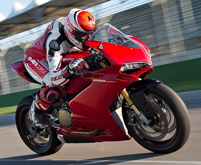 Những mẫu motor tiền tỷ tại Việt Nam, giá ngang ngửa ô tô hạng sang - 3