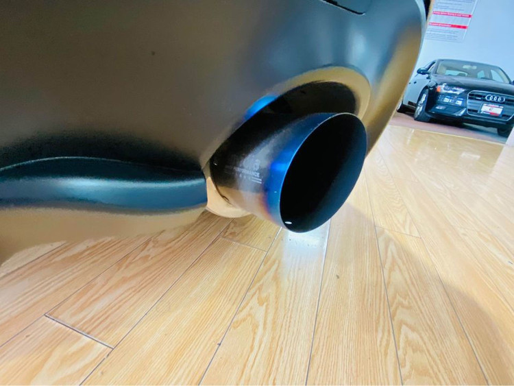 Toyota 86 độ nhái siêu xe Lamborghini, bán giá 26.500 USD