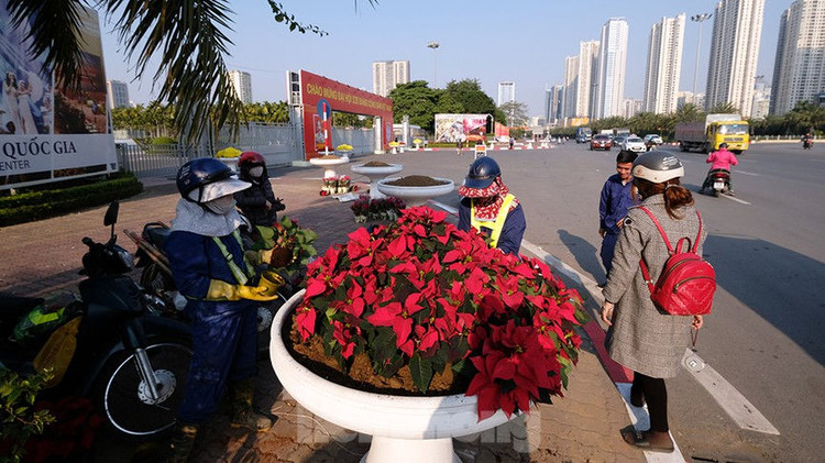 Trung tâm Hội nghị Quốc gia trang hoàng chuẩn bị Đại hội lần thứ XIII của Đảng - ảnh 6