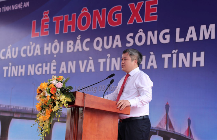 cau Cua Hoi bac qua song Lam anh 6