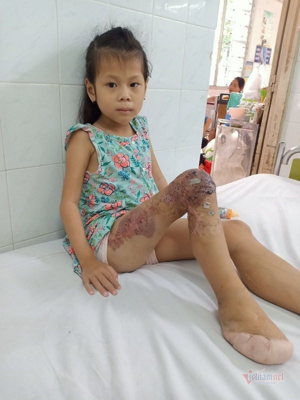 Nước mắt ngậm ngùi ngày cuối năm