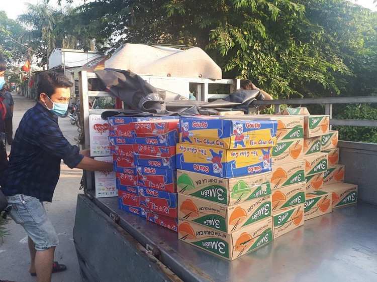 Nhật ký 30 Tết: Hà Nội bắn pháo hoa tầm cao đêm giao thừa