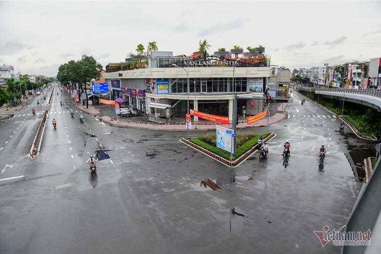 F5 thành F0 từ chuỗi nhóm truyền giáo, TP.HCM còn 5 ngày chạy nước rút